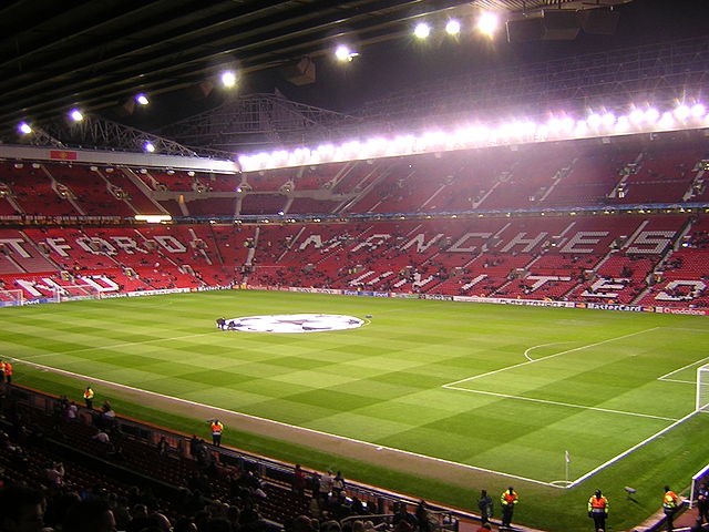 Smaug would stretch at least half the length of Old Trafford from nose to tail, and possibly as much as two-thirds of the pitch. Creative commons photo taken by user: https://commons.wikimedia.org/wiki/User:Xavoun