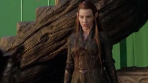 evangeline-lilly-on-playing-a-grittier-type-of-elf-in-the-hobbit-the-desolation-of-smaug-135649-a-1369409045-470-75