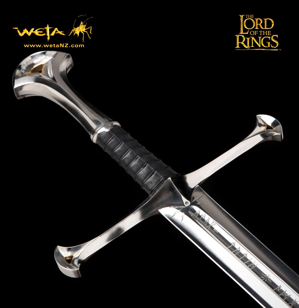 lotr_swords_anduril_a_lrg