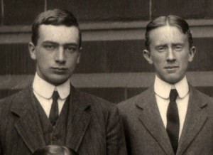 Robert Quilter Gilson (left) and Tolkien in 1910 or 1911.