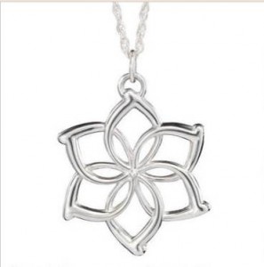 Galadriel's Flower Necklace